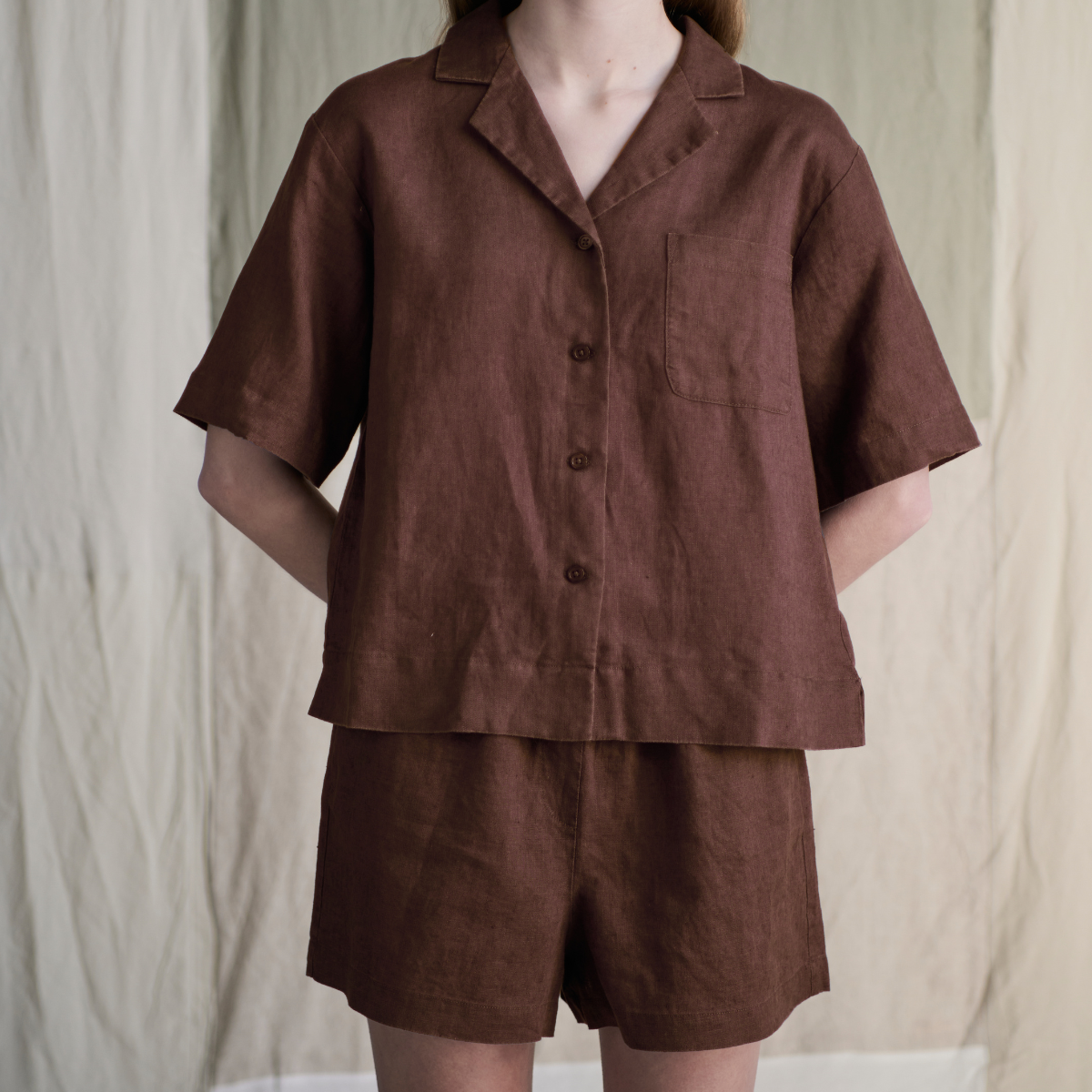 Choco◆YONFA / boxy slit shirt(linen) Aviva Jifei Xue Short Sleeve Boxy Shirt, Natural Red Navy Stripe