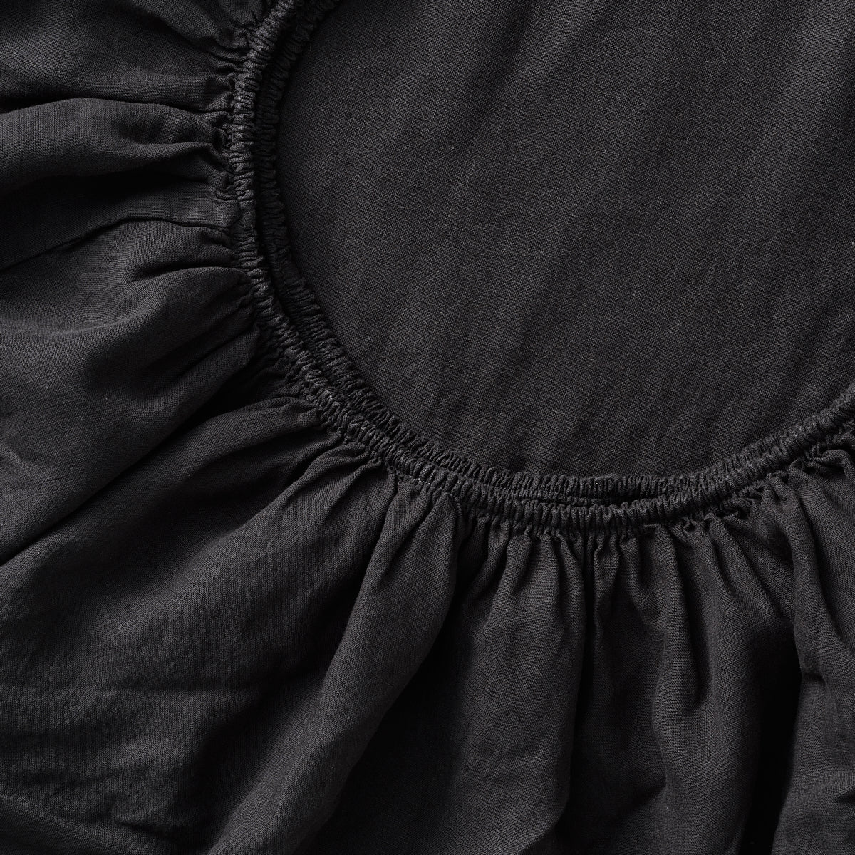 100 Linen Fitted Sheet in Kohl IN BED Store