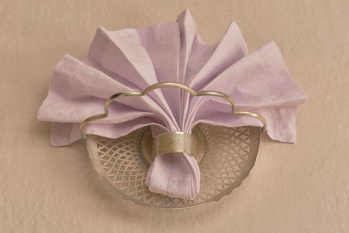 Make IN BED: The Practice of Napkin Folding