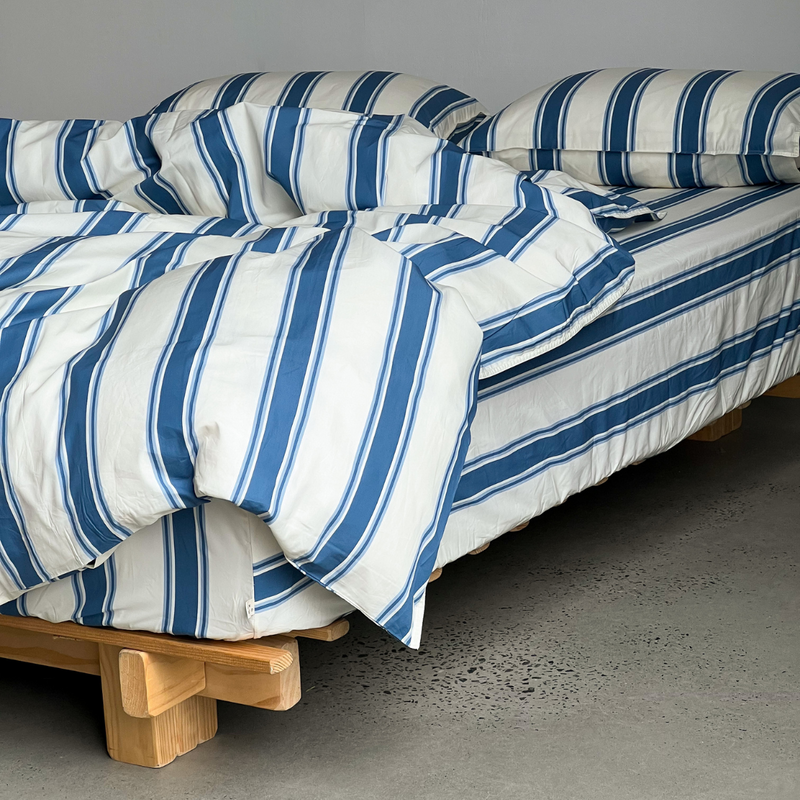 Organic Cotton Percale Fitted Sheet in Blue Stripe