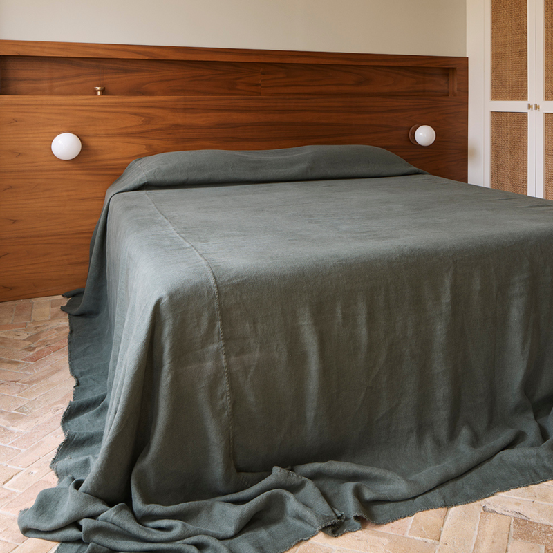 Oversized Heavy Linen Bed Cover in Pine