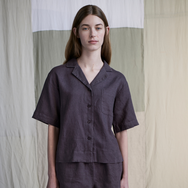 100% Linen Boxy Short Sleeve Shirt in Kohl