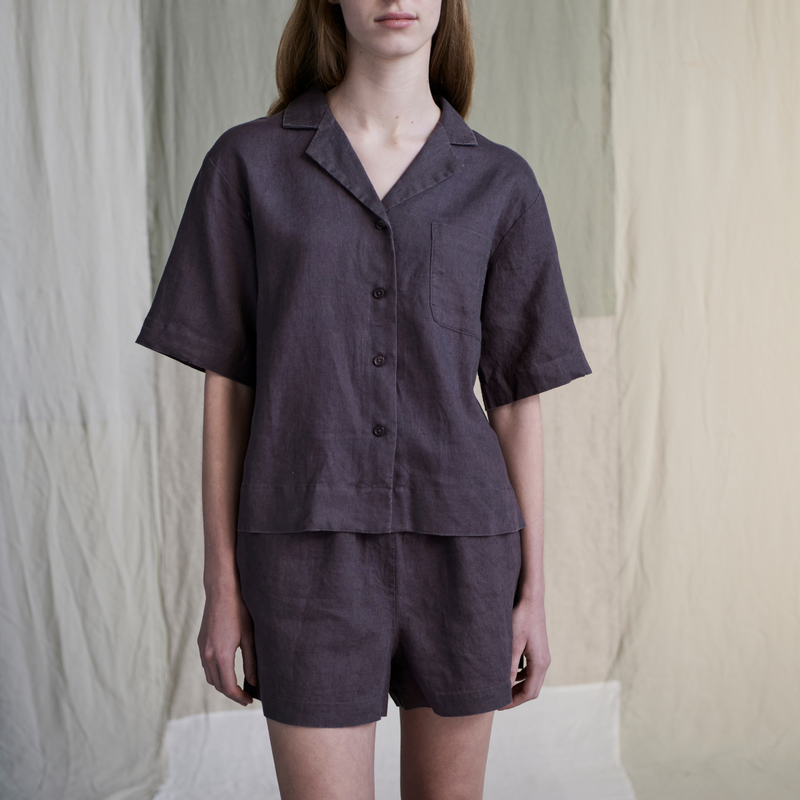 100% Linen Boxy Short Sleeve Shirt in Kohl