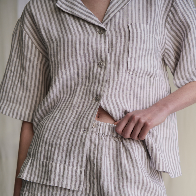 100% Linen Boxy Short Sleeve Shirt in Grey & White Stripe