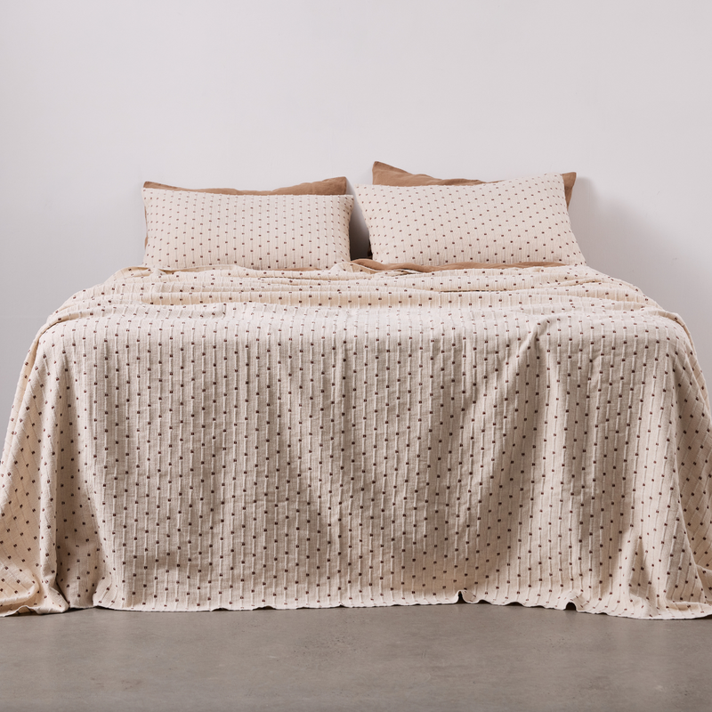 100% Organic Textured Cotton Bed Cover in Off White & Umber