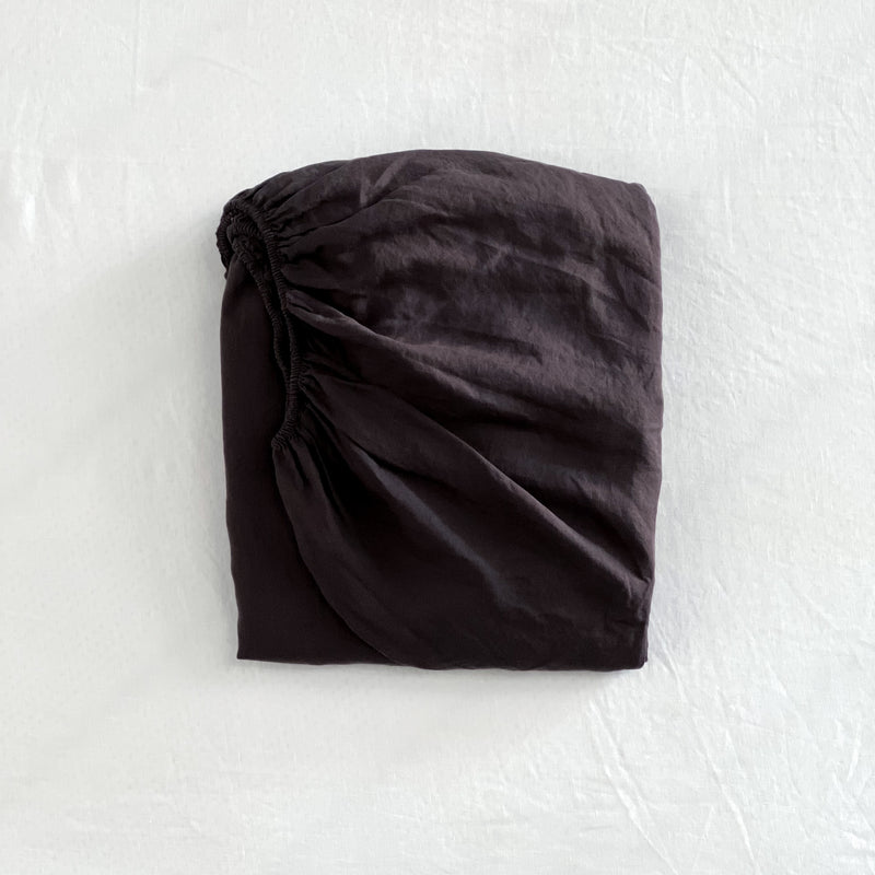 Linen Fitted Sheet in Kohl - Warehouse Sale