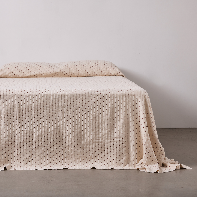 100% Organic Textured Cotton Oversized Bed Cover in Off White & Umber