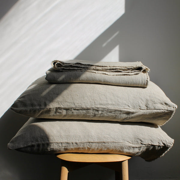 Heavy Linen Bed Cover & Pillowslip Set in Natural