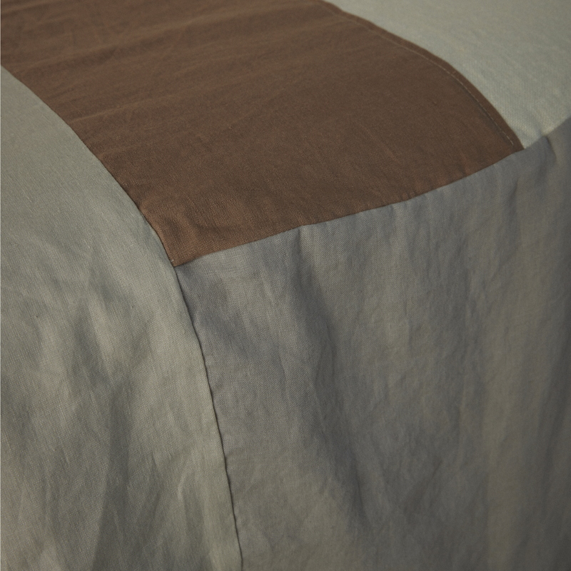 Atelier Bedcover in Natural & Chestnut