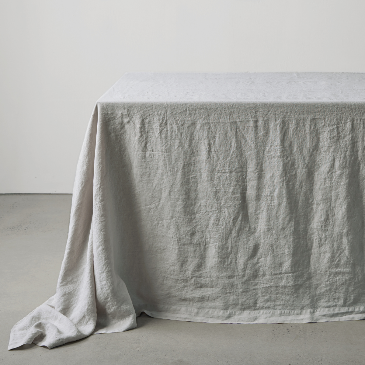 100% Linen Table Cloth In Dove Grey – IN BED Store