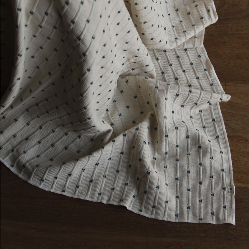 100% Organic Textured Cotton Oversized Bed Cover in Off White with Lake