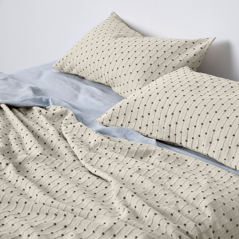 100% Organic Textured Cotton Bed Cover in Off White with Lake