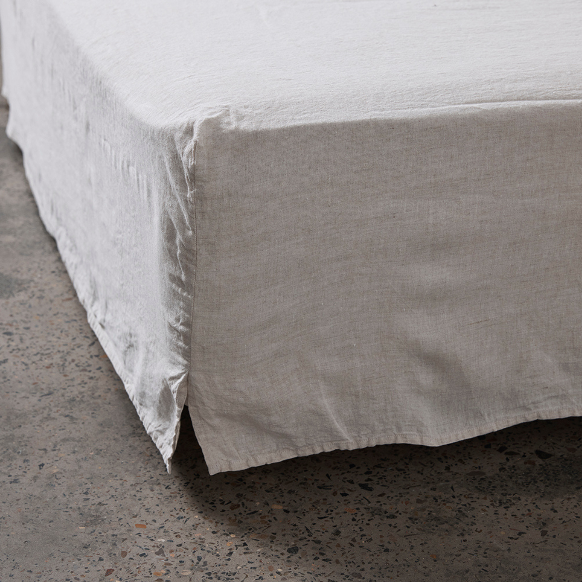 Linen bed skirt nz best sale